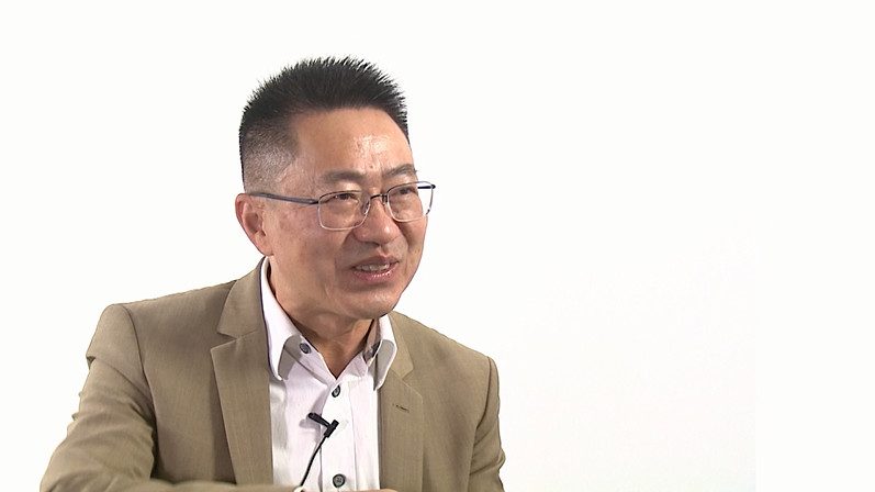 Um Olhar Solidário – Senhor Wu